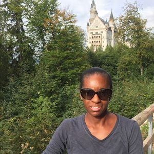 Meet your Posher, Keyatta